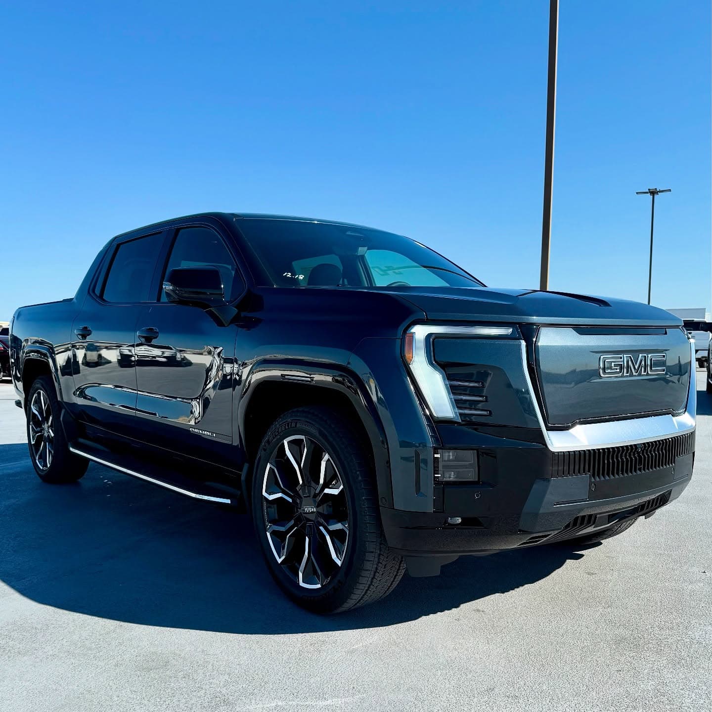 GMC Sierra EV Denali Max Range