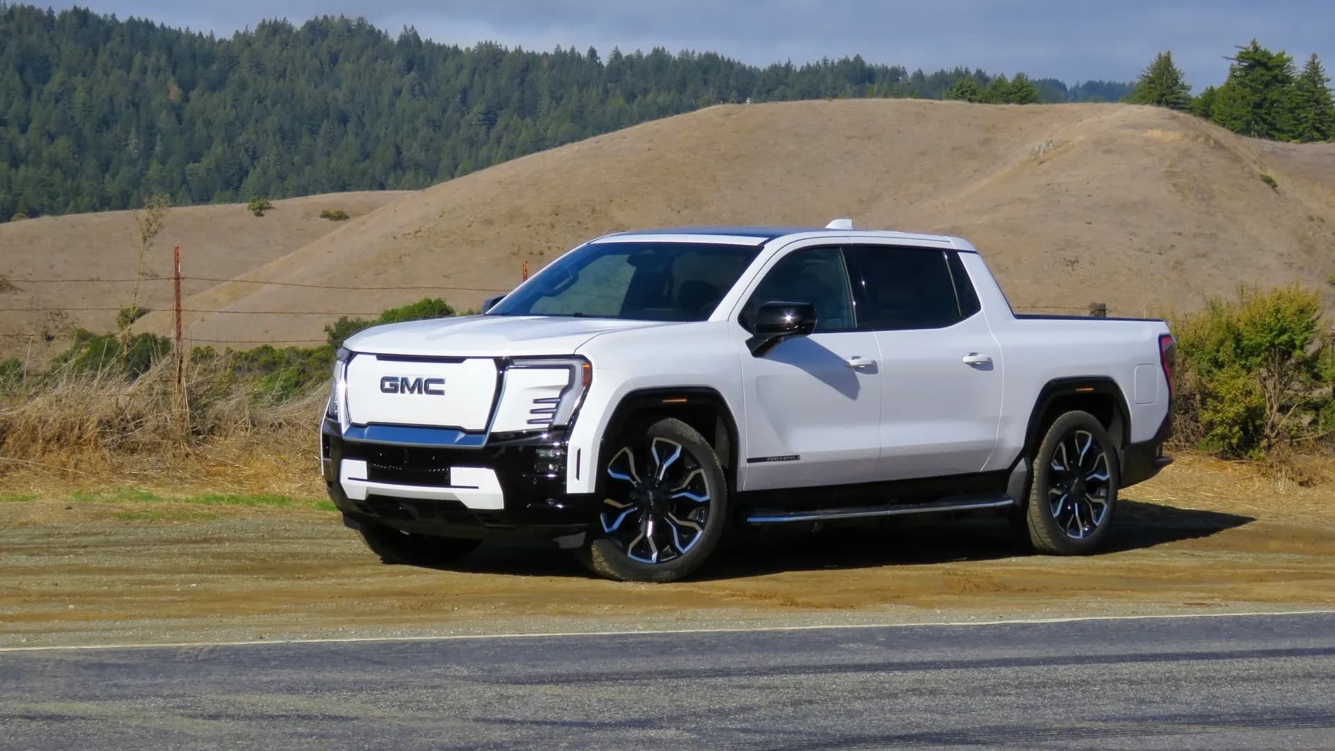 GMC Sierra EV Denali Max Range